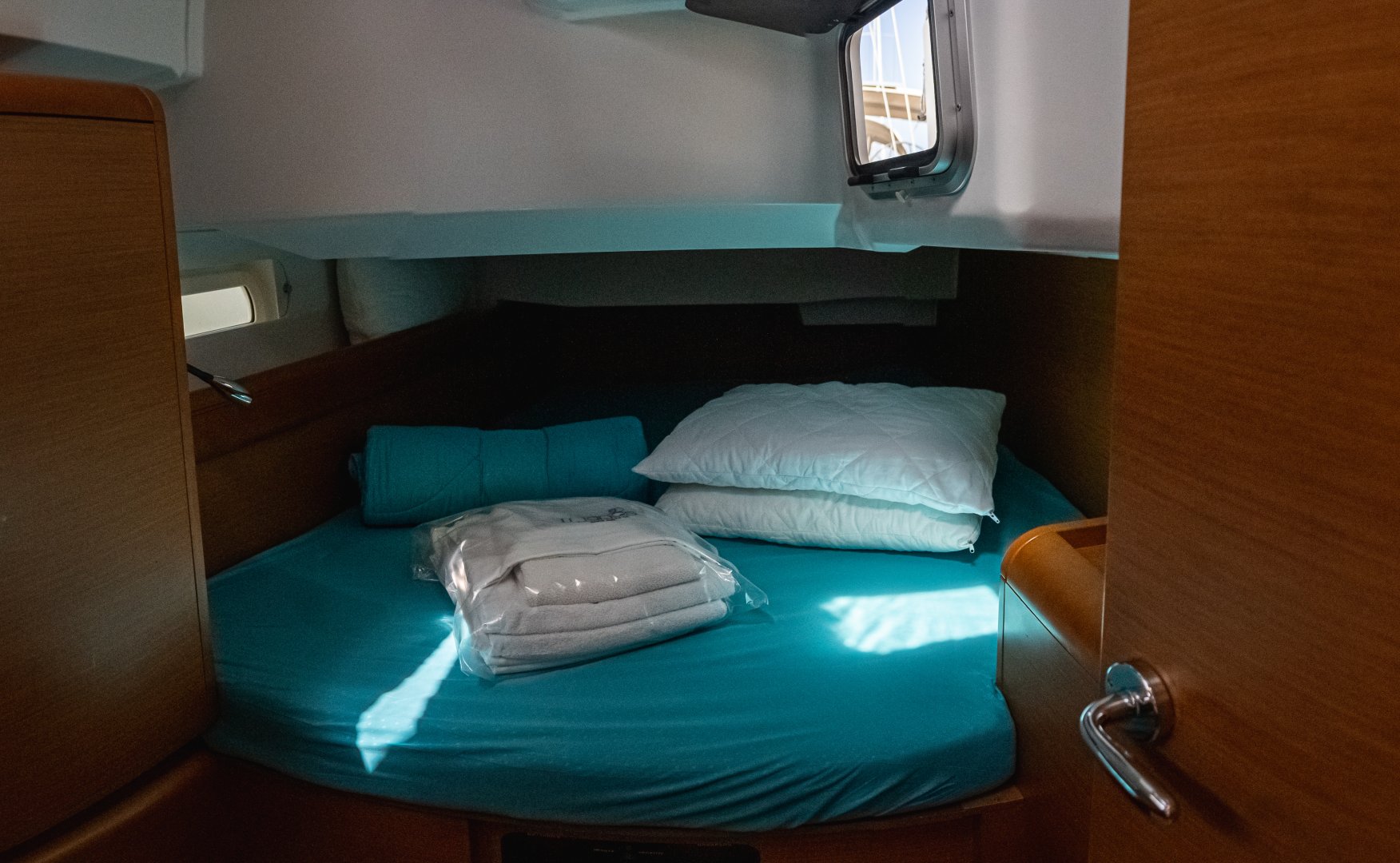 IZZI  Boat location in LEFKAS MARINA, D-marin