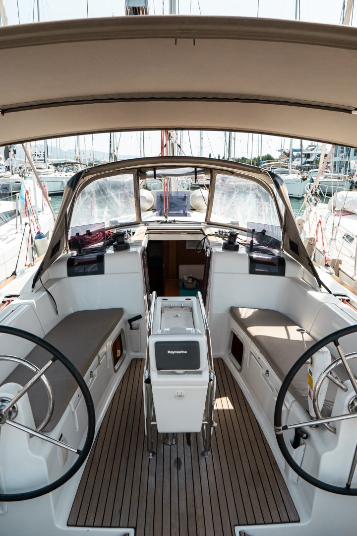 IZZI  Boat location in LEFKAS MARINA, D-marin — φωτογραφία 5