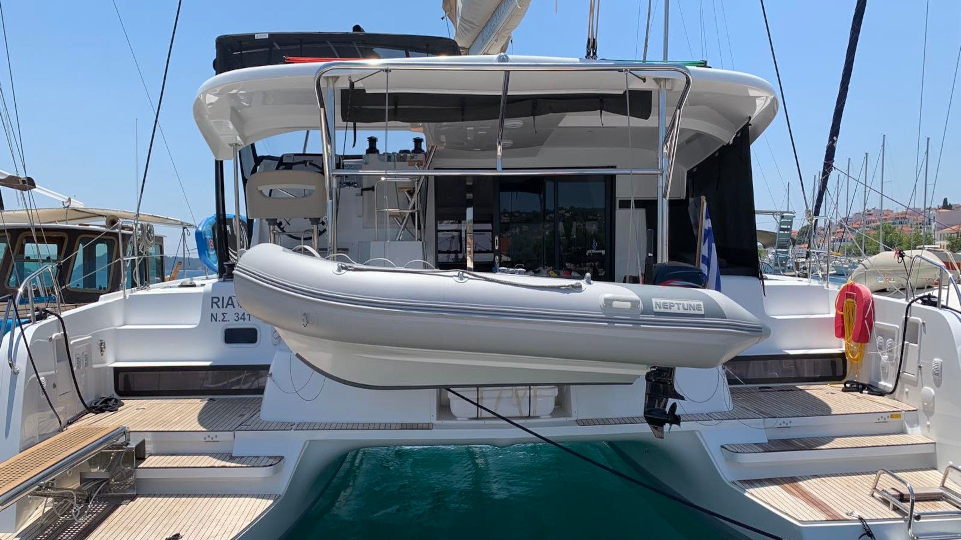 RIA III (AC, Gen, w.maker)