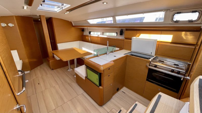 Amelie (Refit 2022)