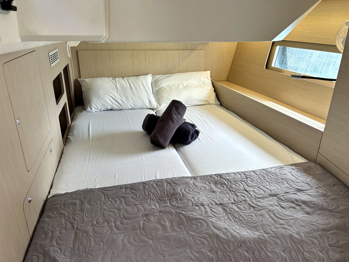 Capriccio (Refit 2025 - A/C - Generator - Electric Heads)
