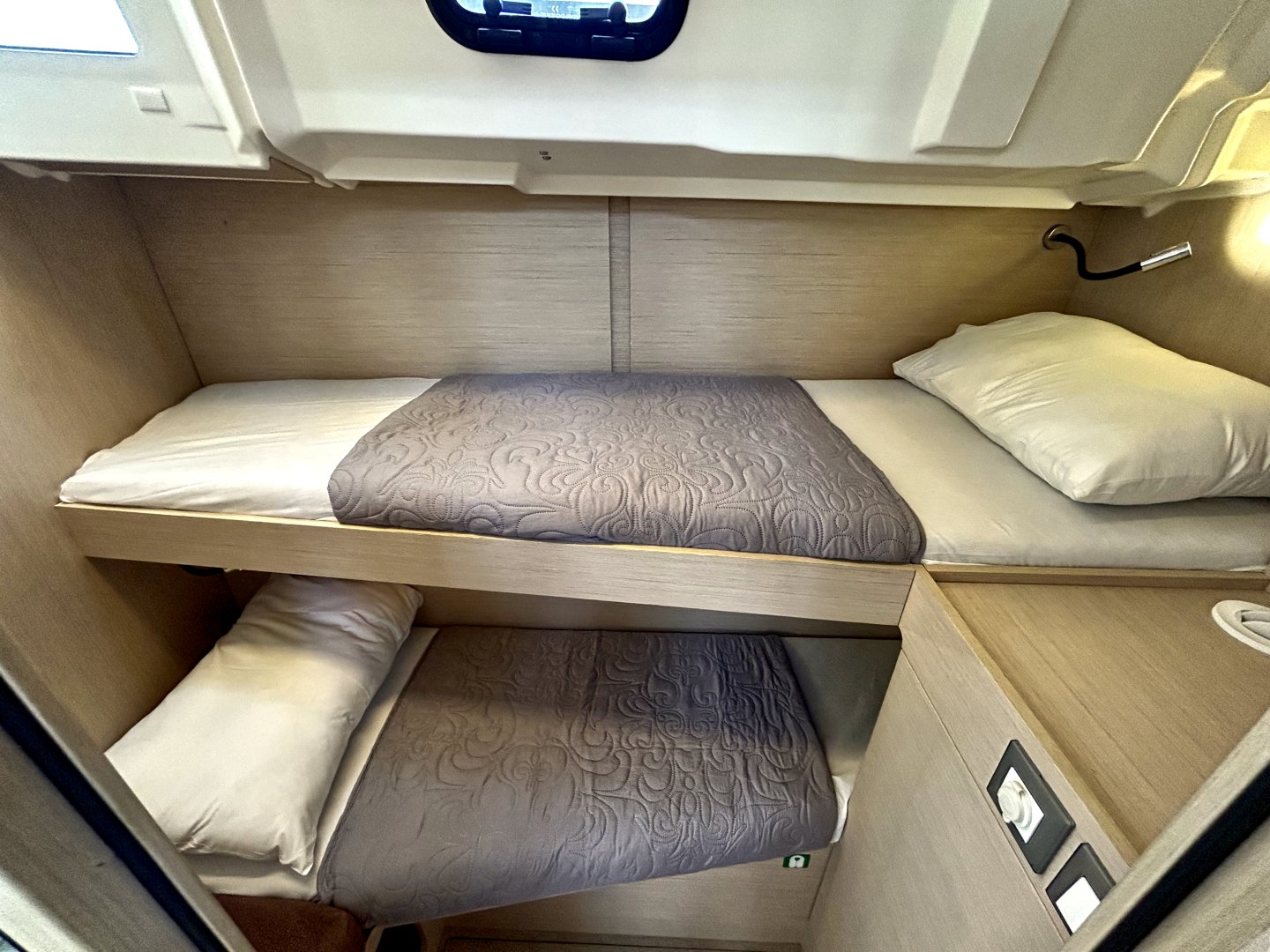 Capriccio (Refit 2025 - A/C - Generator - Electric Heads)