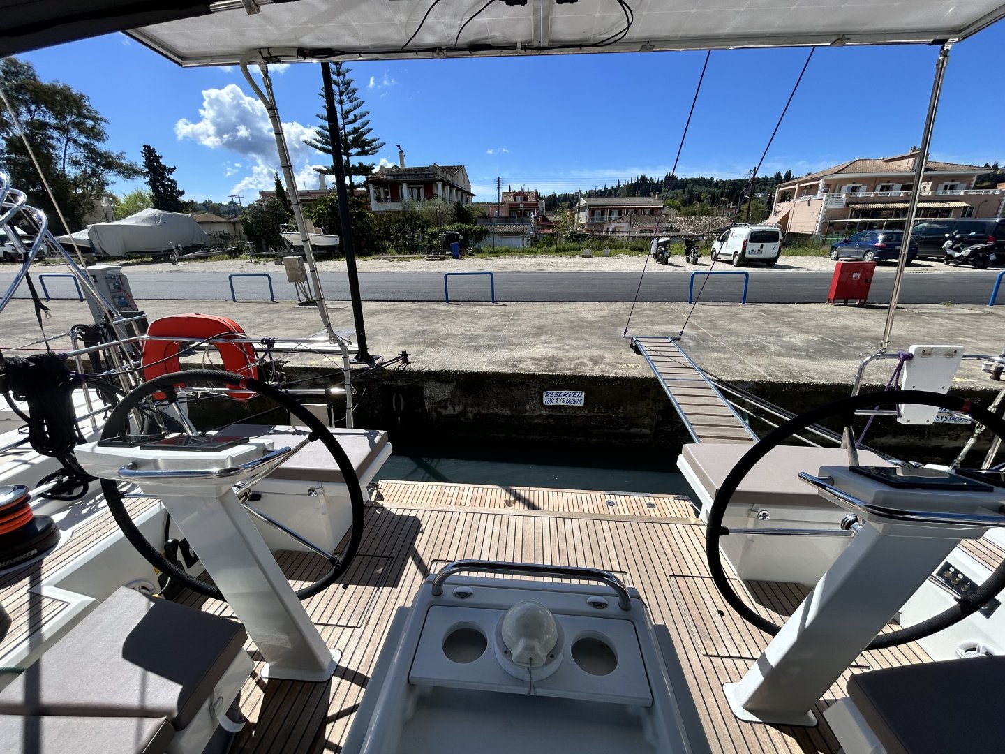 Barracuda (Refit 2026 - A/C - Generator - Electric Heads - 12 Pax)